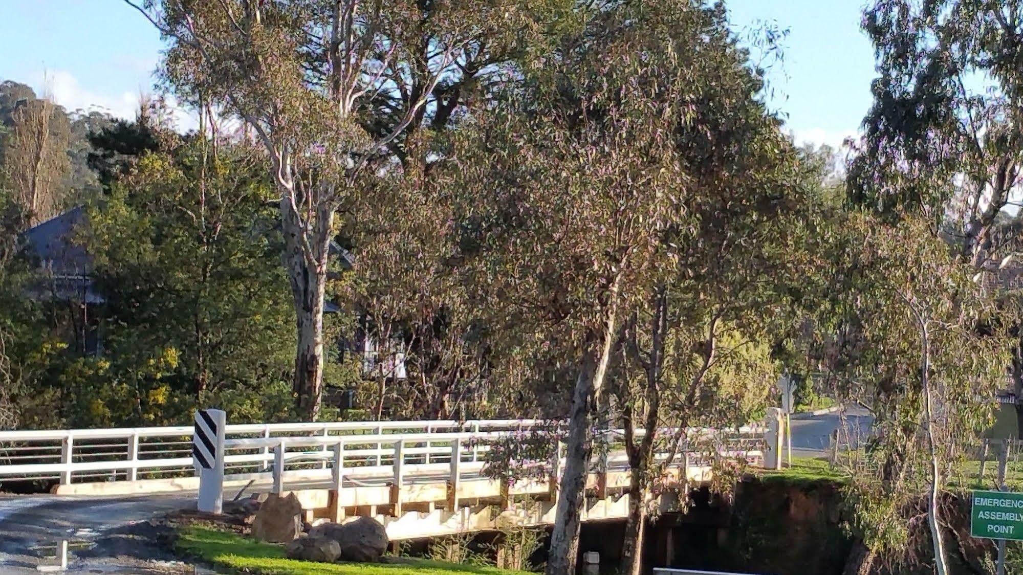 Yea Riverside Caravan Park エクステリア 写真